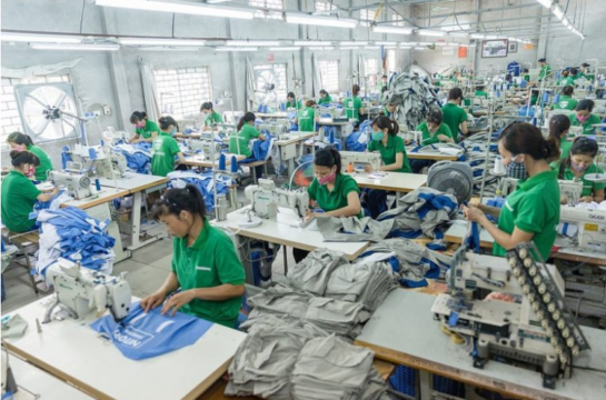 May áo thun cho công nhân giá rẻ tại Quảng Ngãi