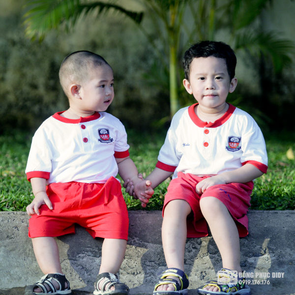 đồng phục mầm non